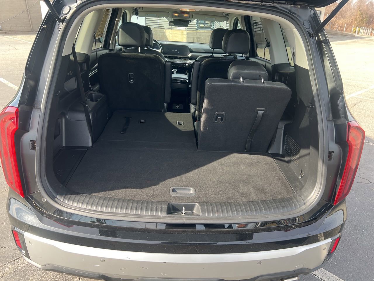 Used 2023 Kia Telluride S image 15