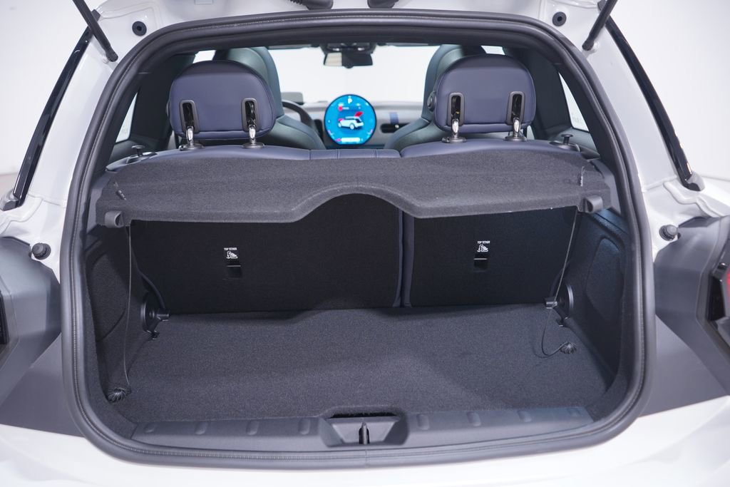 Used 2025 MINI Cooper S image 18