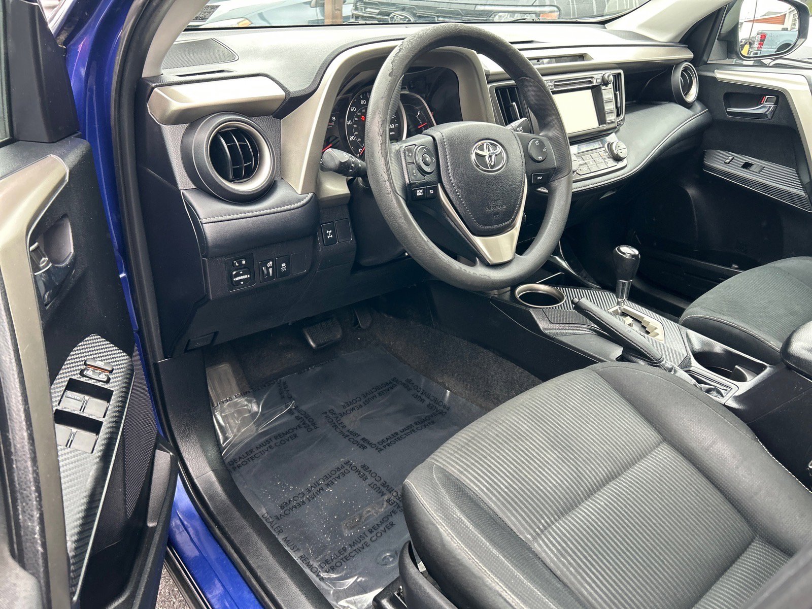 Used 2015 Toyota RAV4 XLE image 6