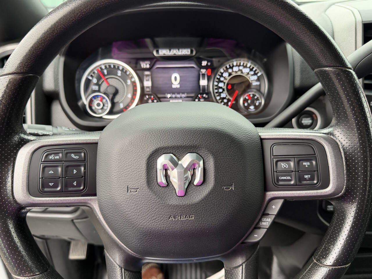 Used 2022 RAM 2500 Tradesman w/ Chrome Appearance Group image 32