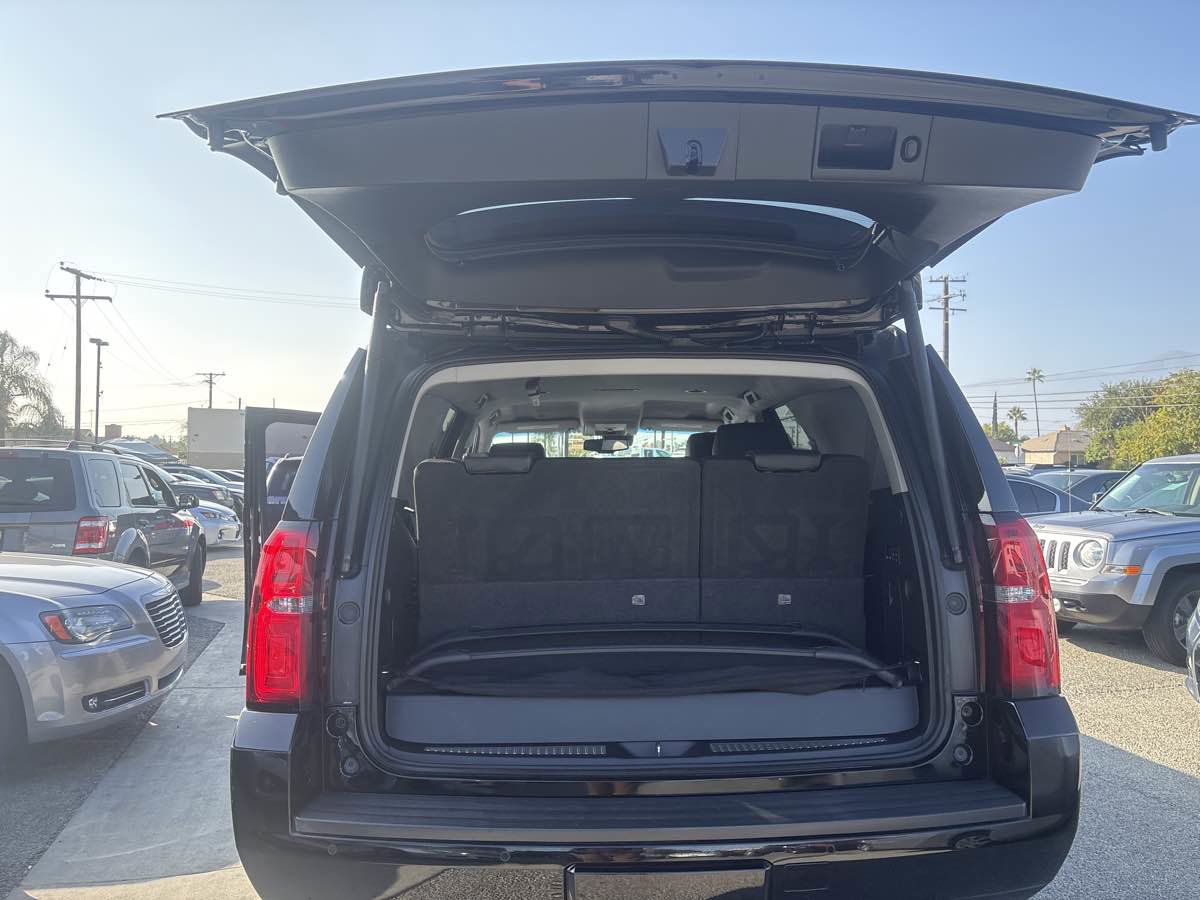 Used 2017 Chevrolet Tahoe LT w/ Luxury Package image 30