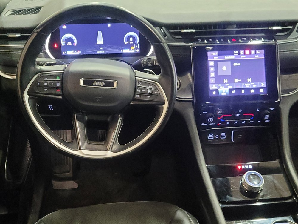 Used 2021 Jeep Grand Cherokee L Laredo AWD/4WD image 22