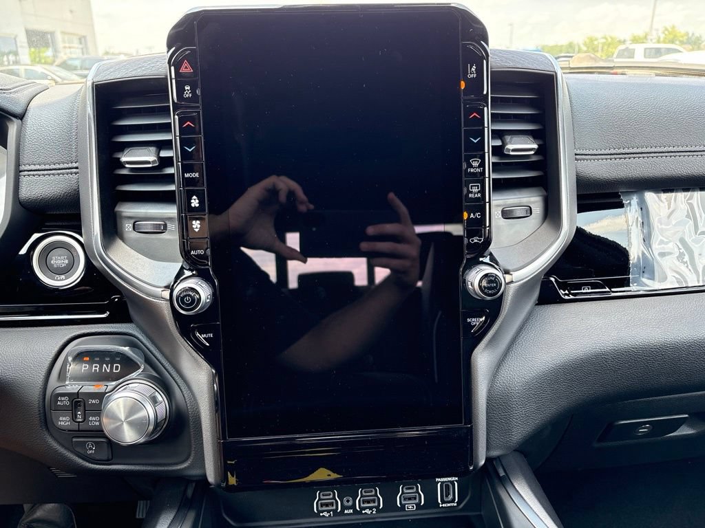 New 2026 RAM 1500 Laramie w/ Night Edition AWD/4WD image 25