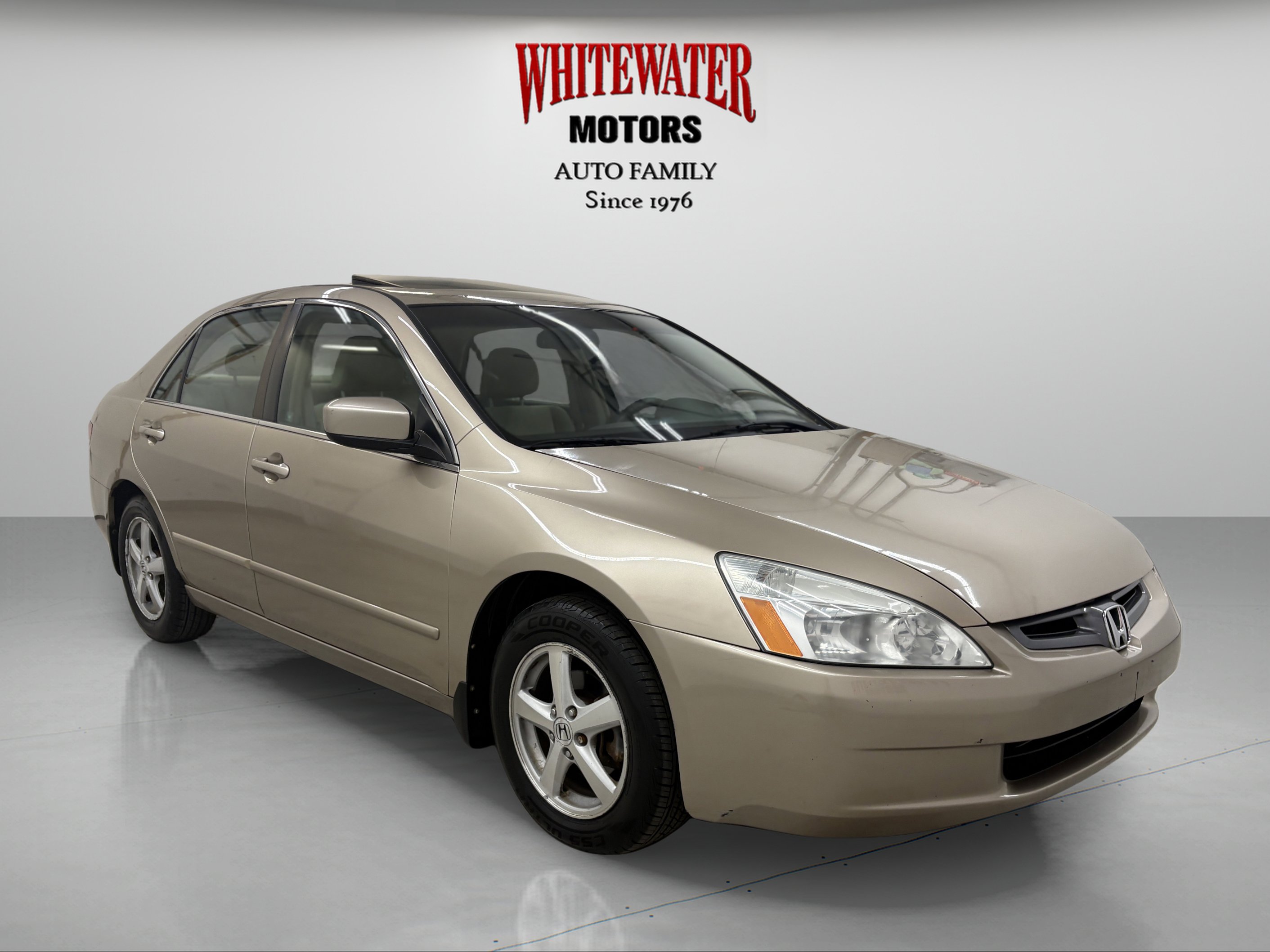 Used 2004 Honda Accord EX image 5