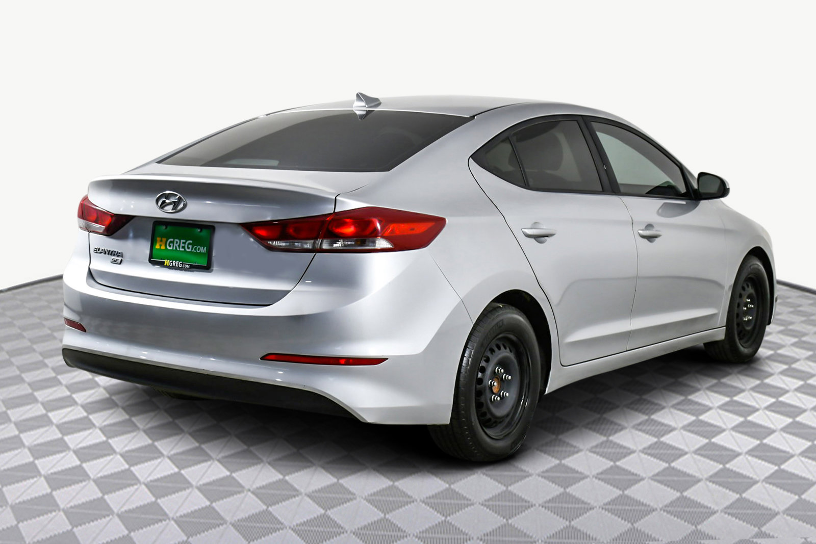 Used 2017 Hyundai Elantra SE image 8