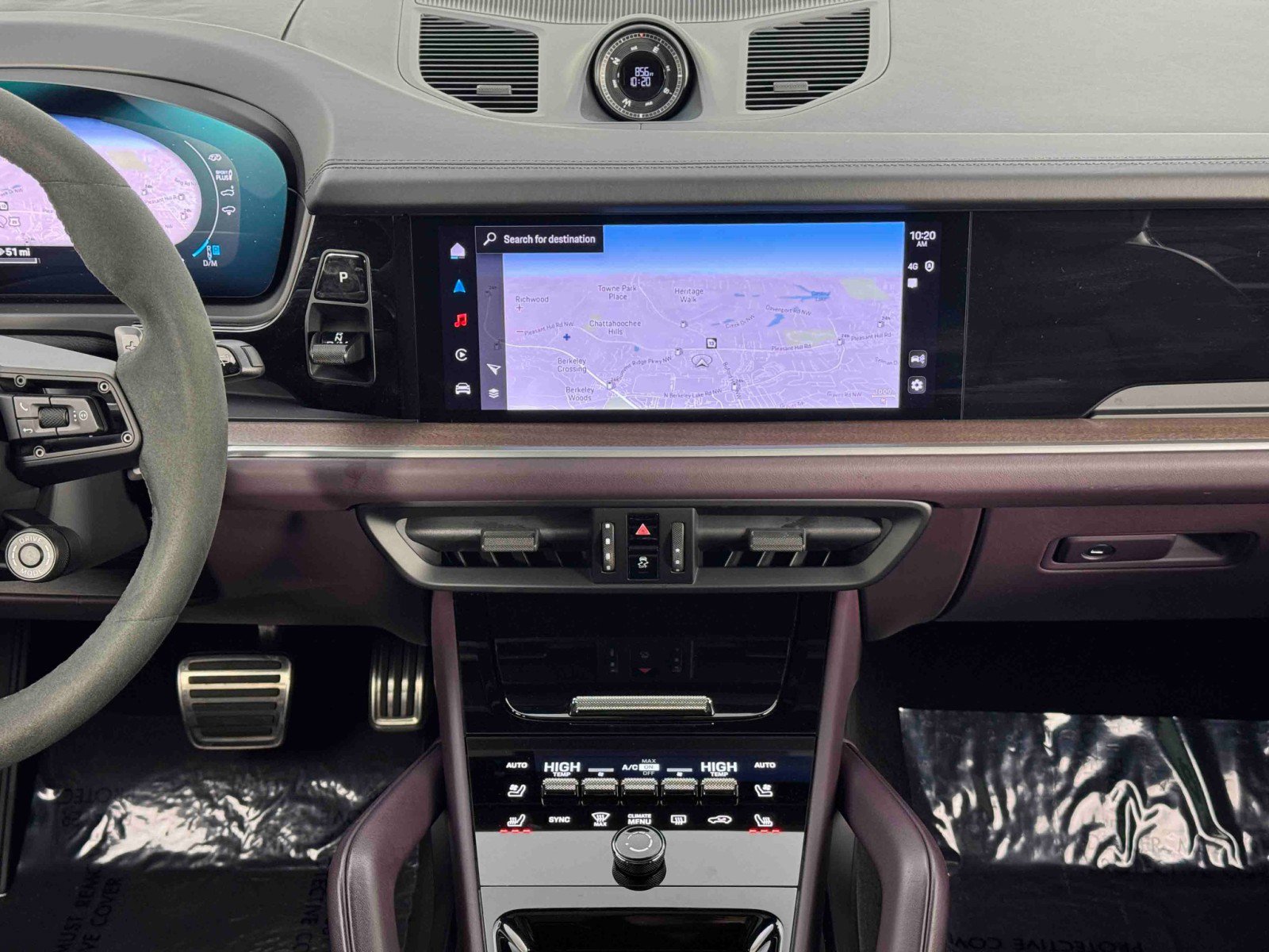 Used 2024 Porsche Cayenne Turbo AWD/4WD image 25