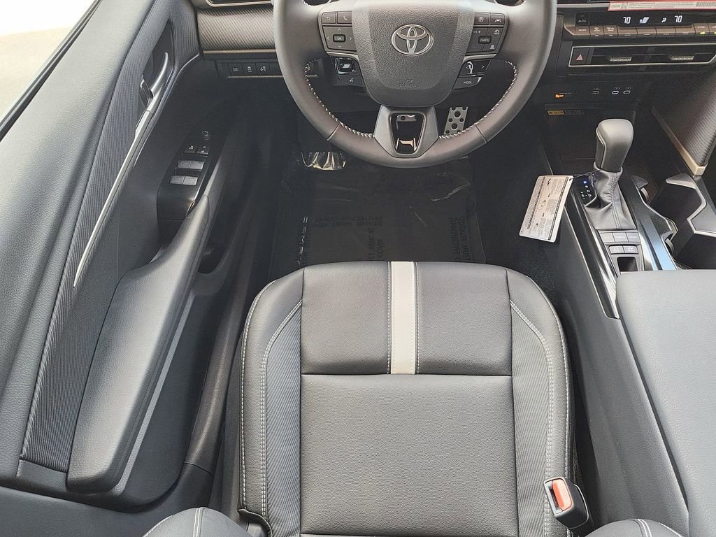 New 2026 Toyota Camry SE FWD image 7
