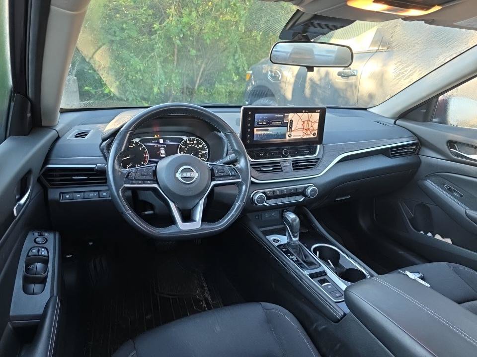 Certified 2024 Nissan Altima 2.5 SV w/ SV Premium Package FWD image 14