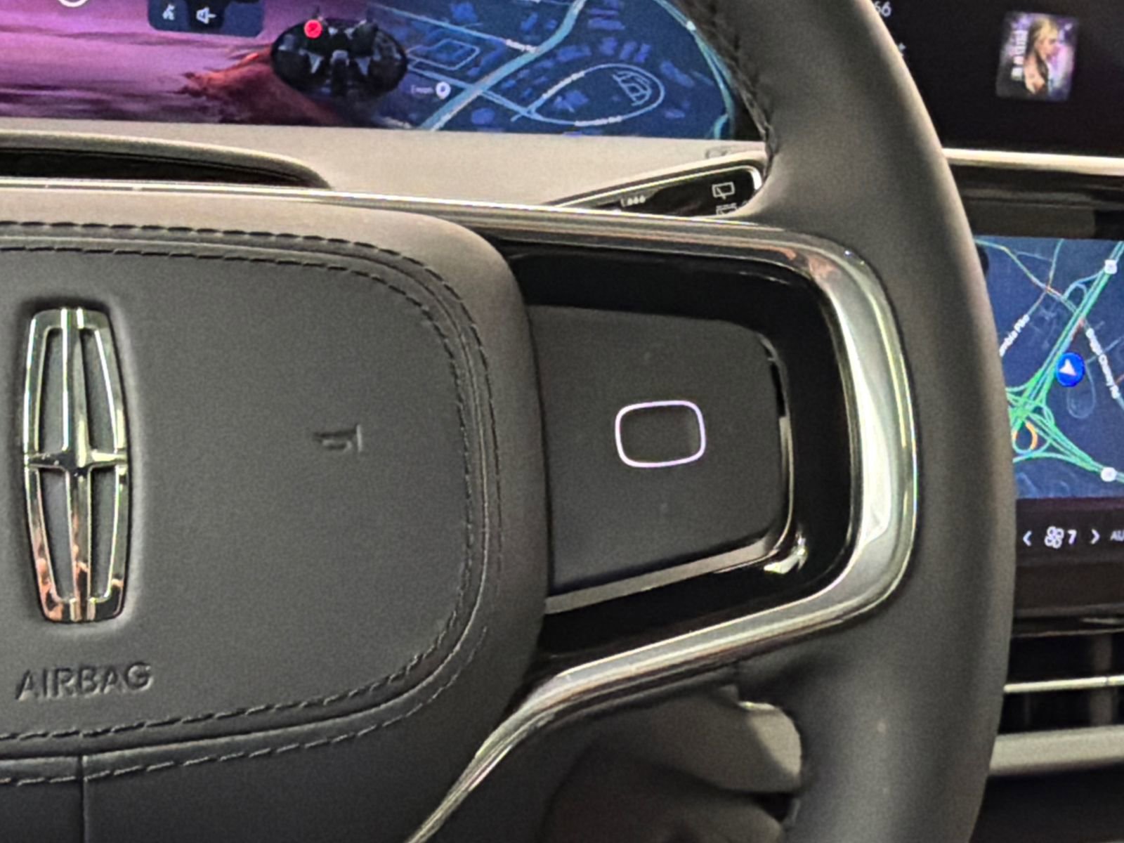 New 2026 Lincoln Nautilus Reserve AWD/4WD image 23