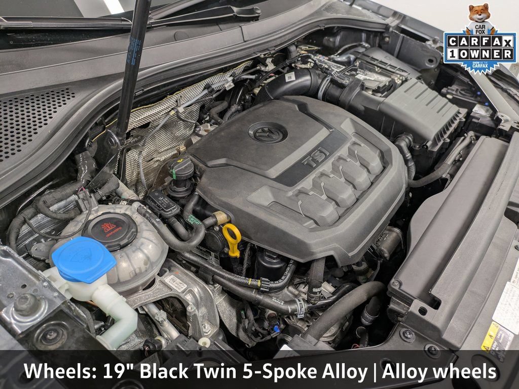Used 2022 Volkswagen Tiguan SE R-Line AWD/4WD image 36