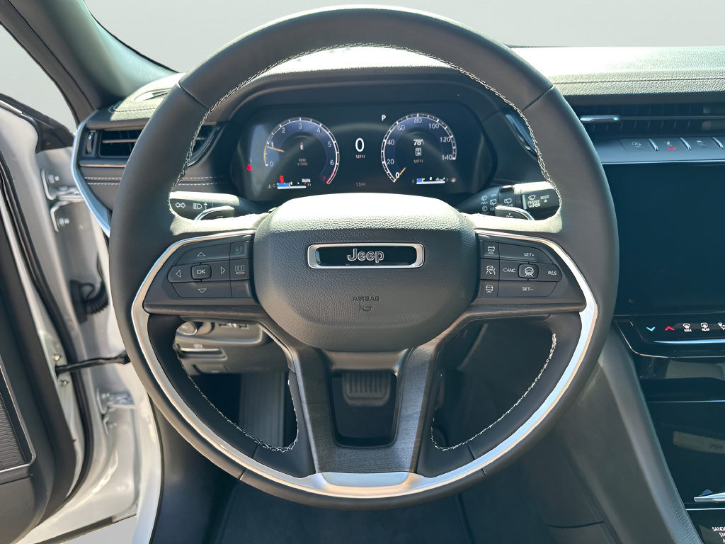 New 2026 Jeep Grand Cherokee L Limited AWD/4WD image 22