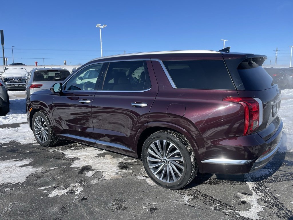 Used 2024 Hyundai Palisade Calligraphy image 6