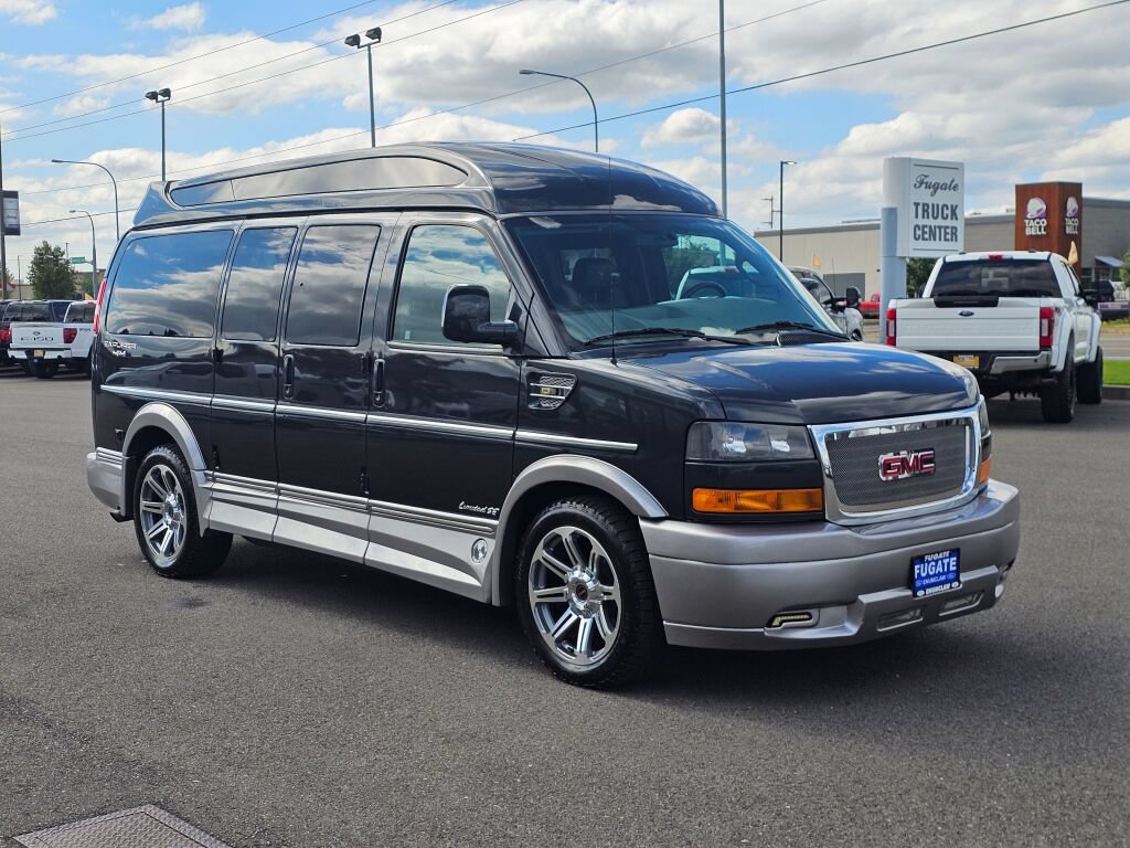 Used 2017 GMC Savana 2500 RWD image 7