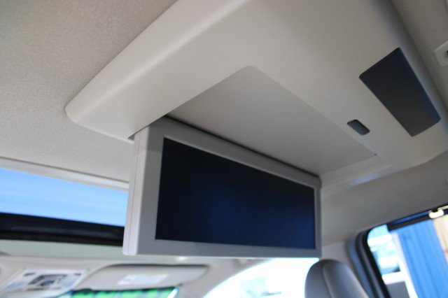 Used 2014 Toyota Sienna Limited w/ Limited Premium Package FWD image 32