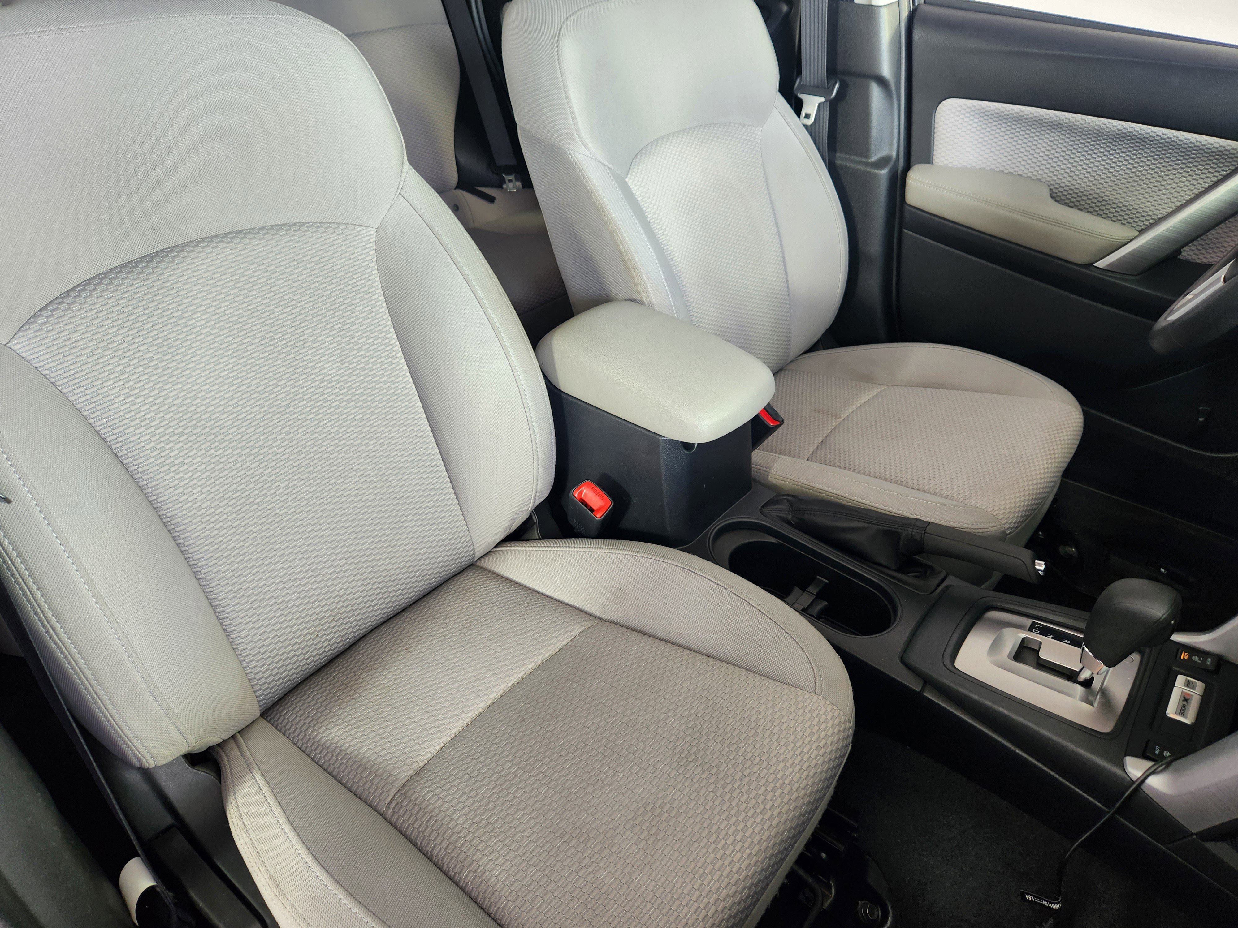 Used 2017 Subaru Forester 2.5i Premium image 10