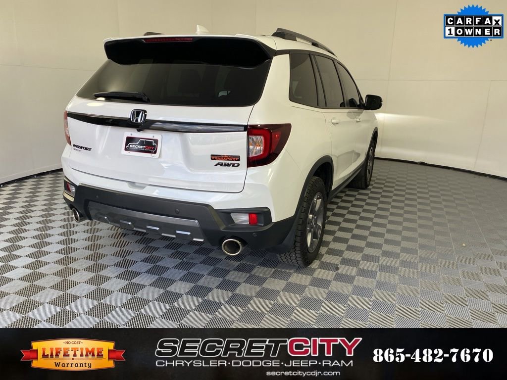 Used 2024 Honda Passport TrailSport image 7