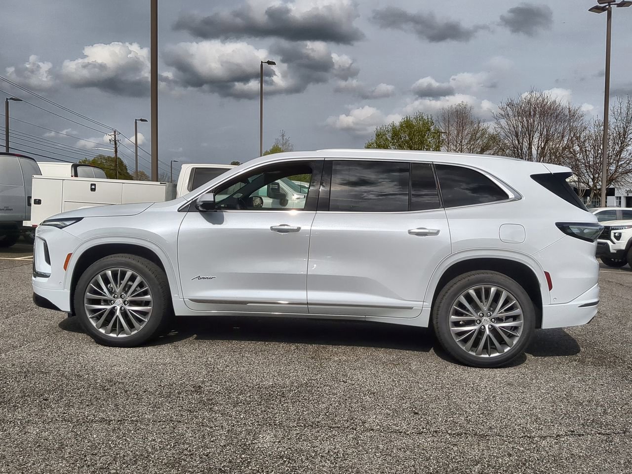 New 2026 Buick Enclave Avenir w/ Super Cruise Package AWD/4WD image 5