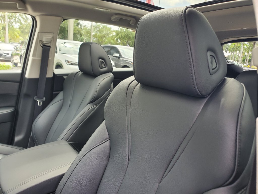 Used 2024 Acura MDX FWD image 18