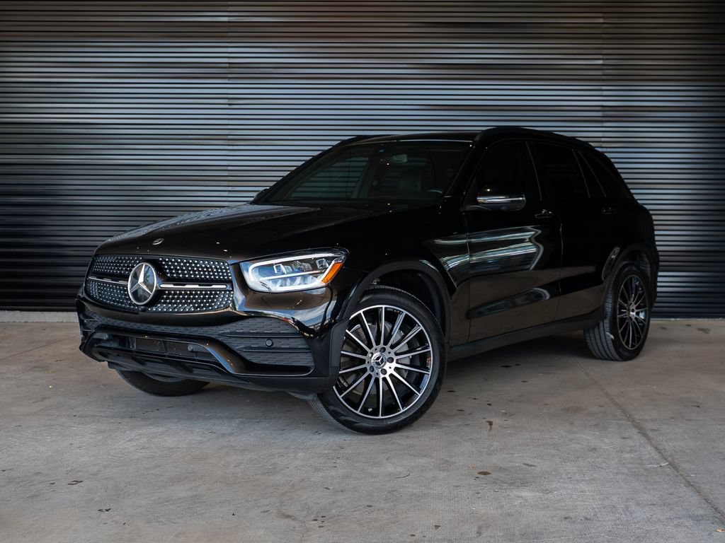 Used 2021 Mercedes-Benz GLC 300 w/ AMG Line