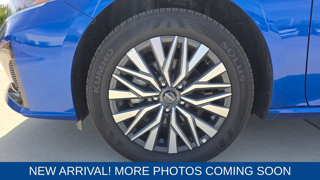 Used 2025 Nissan Altima 2.5 SV image 10