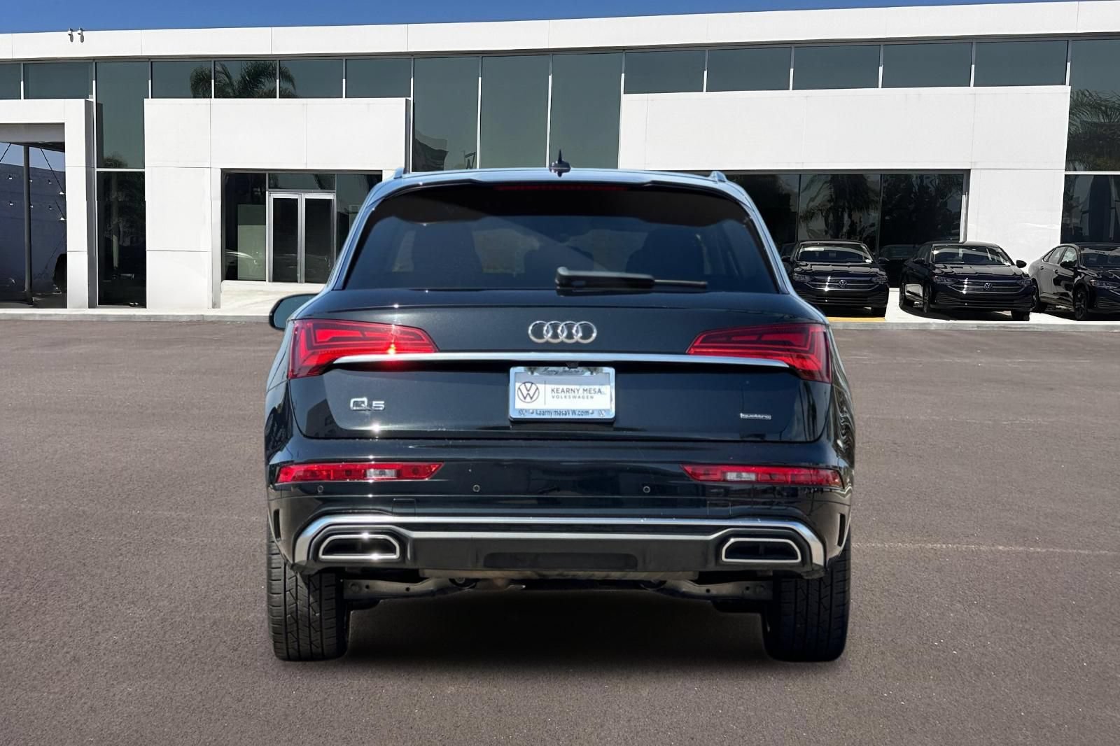 Used 2023 Audi Q5 2.0T Premium Plus w/ Premium Plus Package AWD/4WD image 4