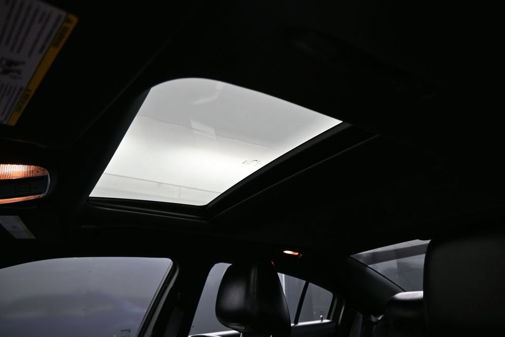 Used 2022 Dodge Charger Scat Pack RWD image 12