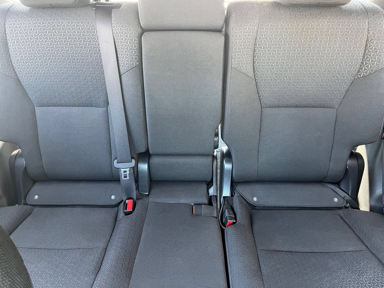 Used 2025 Toyota 4Runner SR5 RWD image 38