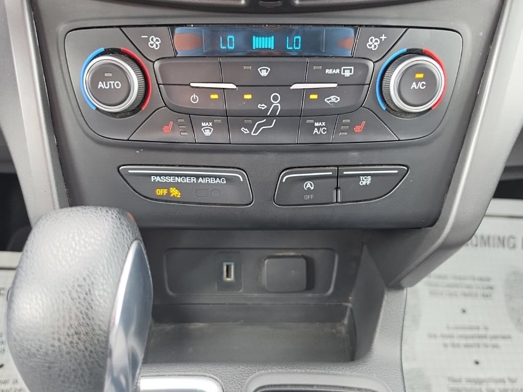 Used 2018 Ford Escape SE FWD image 33