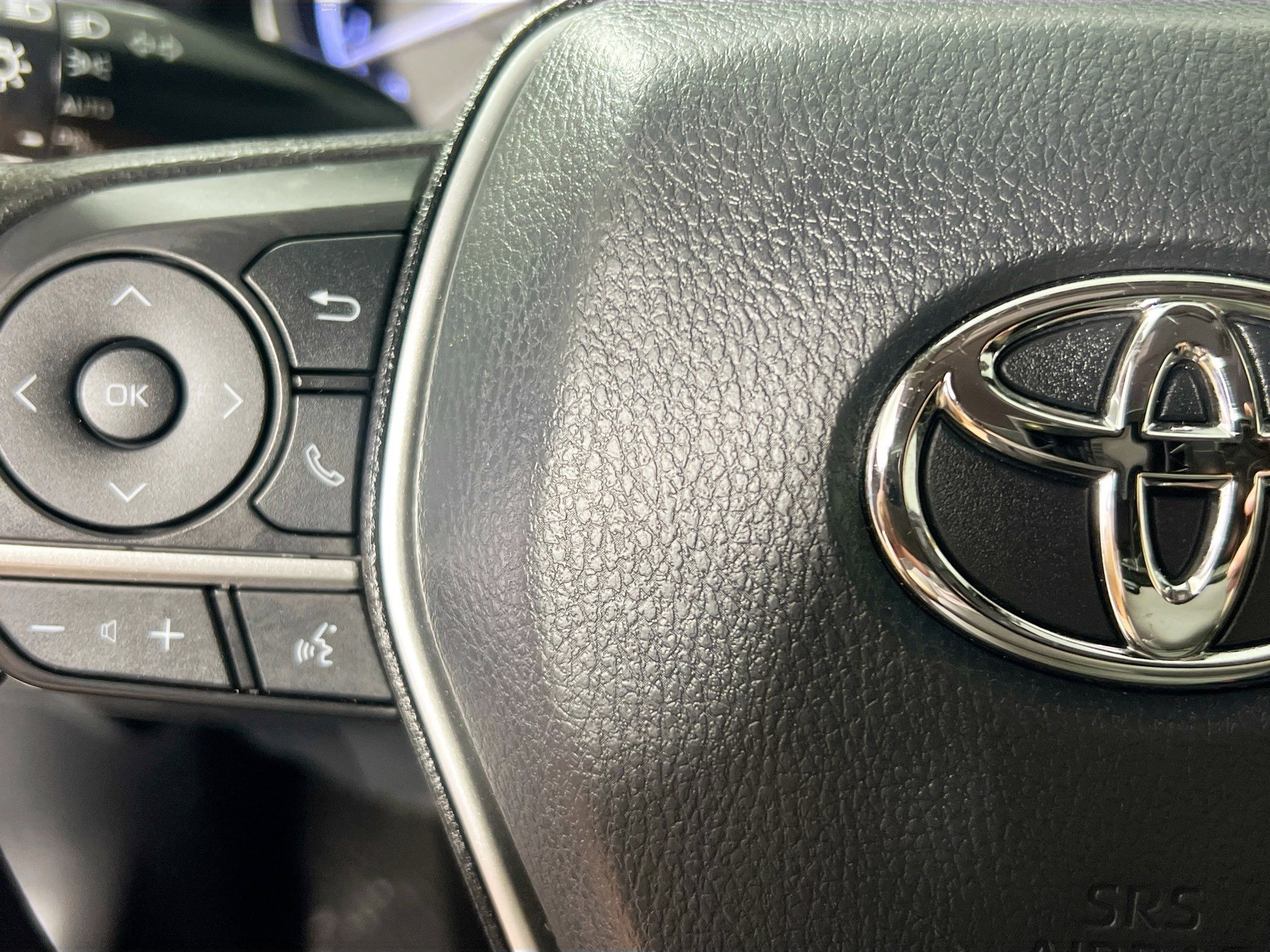 Used 2023 Toyota Camry LE image 18