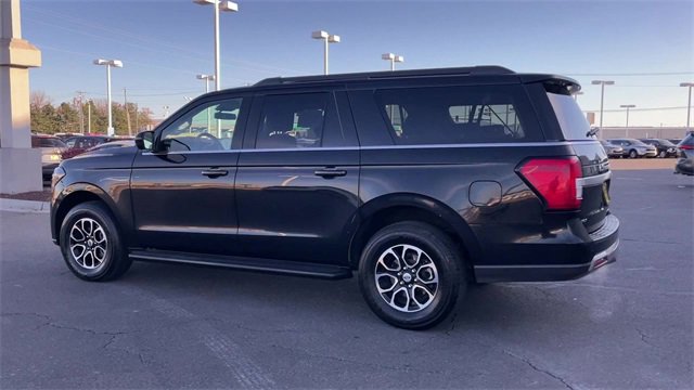 Used 2023 Ford Expedition Max XLT image 7