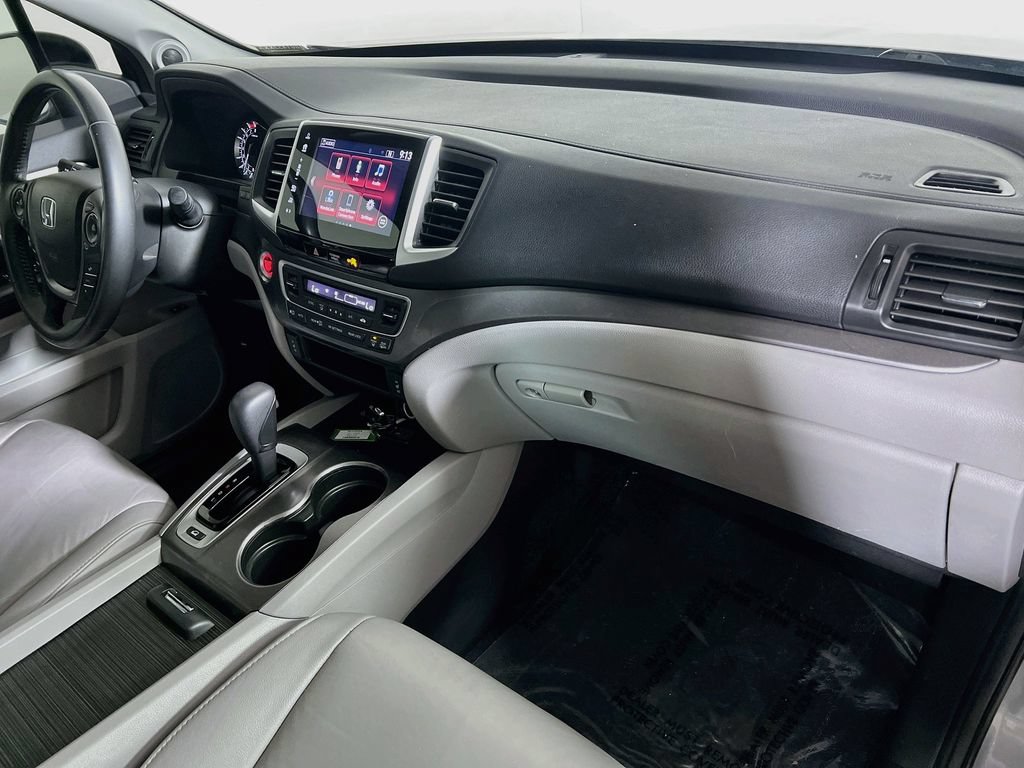 Used 2017 Honda Pilot EX-L image 27