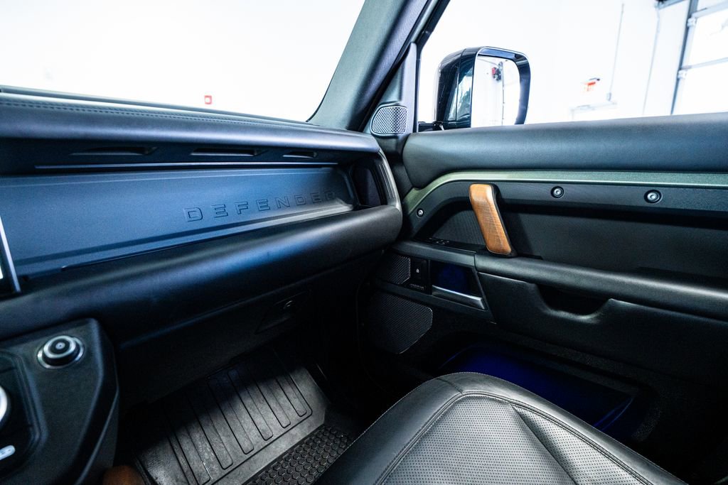 Used 2022 Land Rover Defender 90 X image 49