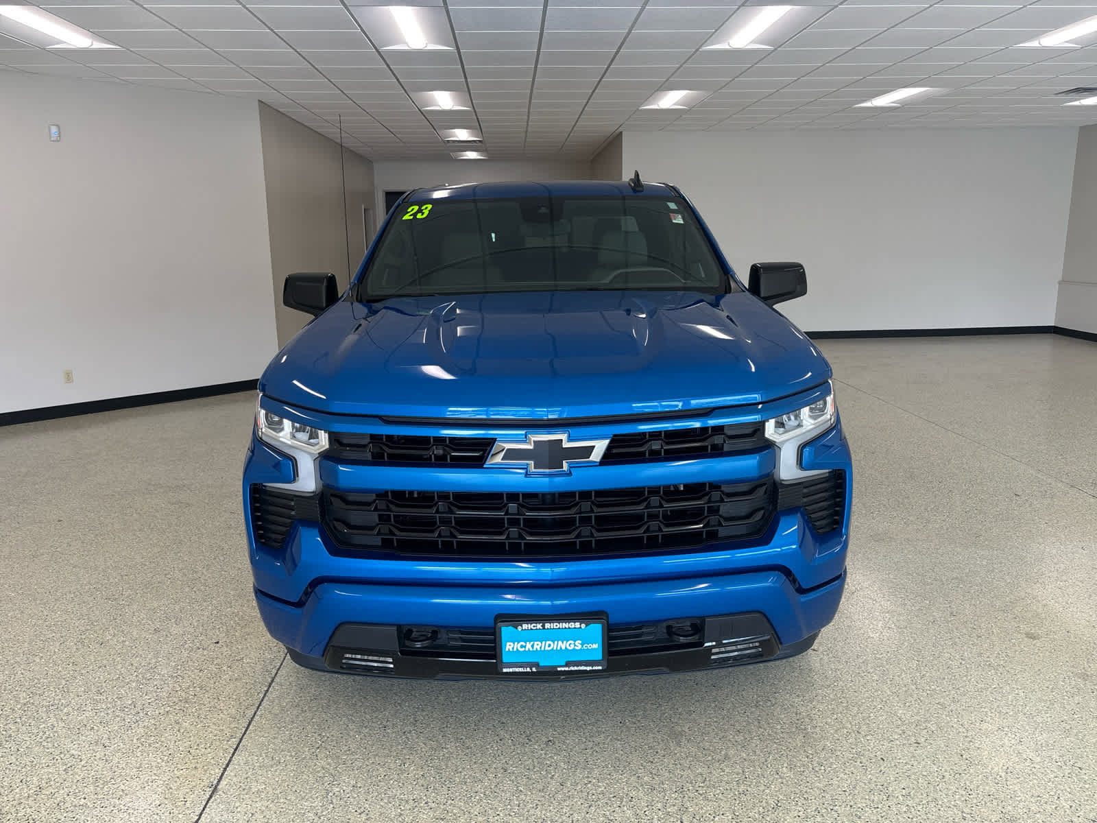 Used 2023 Chevrolet Silverado 1500 RST image 3