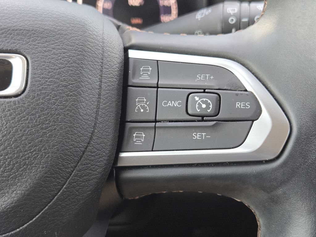 Used 2022 Jeep Compass Limited w/ Elite Group AWD/4WD image 30
