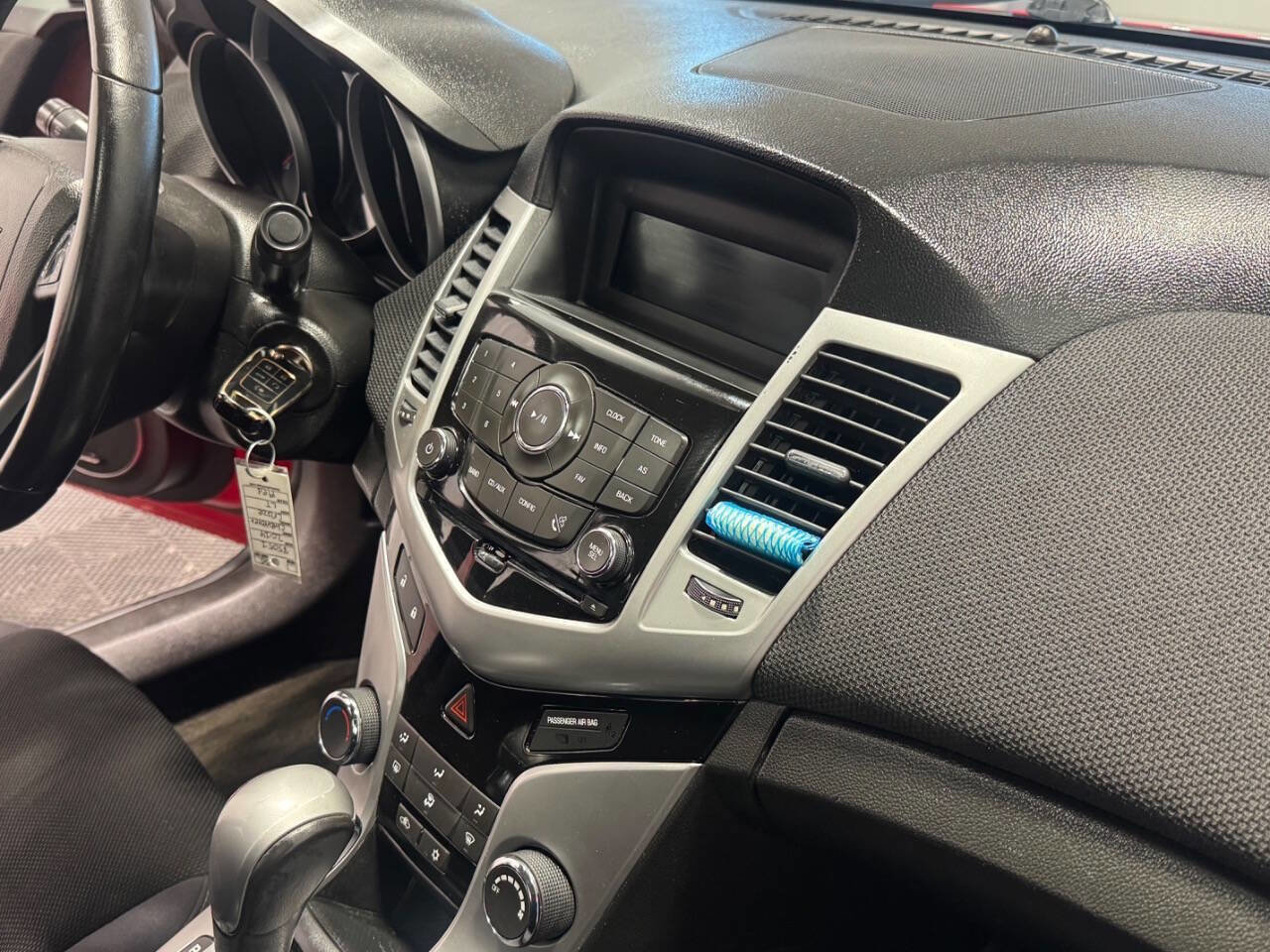 Used 2014 Chevrolet Cruze LT w/ All-Star Edition FWD image 17