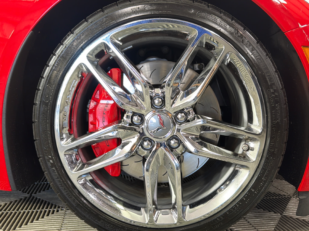 Used 2015 Chevrolet Corvette Stingray Convertible w/ 3LT Preferred Equipment Group RWD image 41