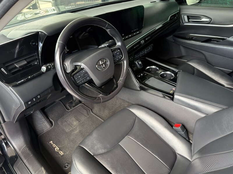Used 2022 Toyota Mirai w/ Advanced Technology Package RWD image 16