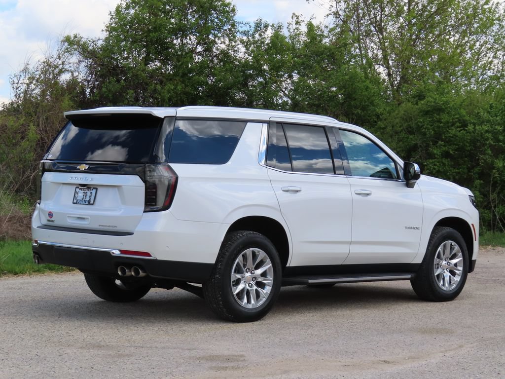 Certified 2025 Chevrolet Tahoe Premier w/ Sun And Tow Package AWD/4WD image 3