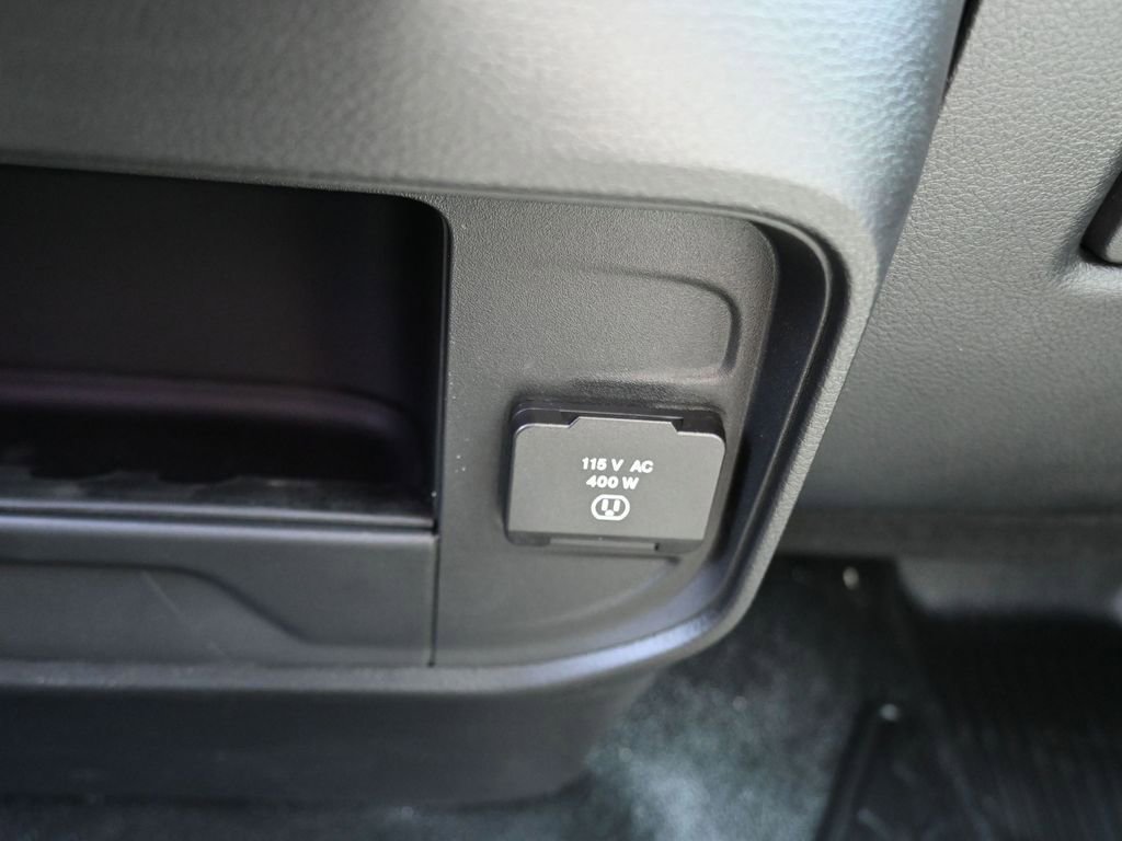 New 2025 RAM 5500 Tradesman image 31