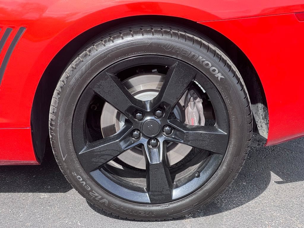 Used 2010 Chevrolet Camaro SS w/ RS Package RWD image 33