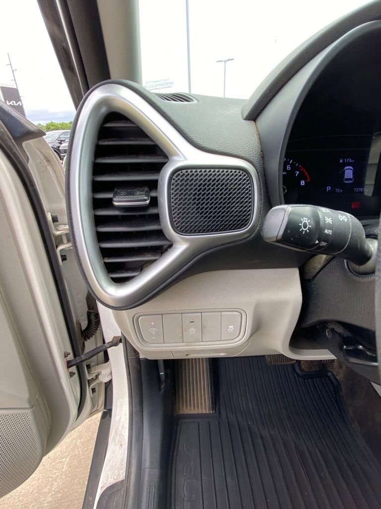 Certified 2021 Kia Soul LX FWD image 14