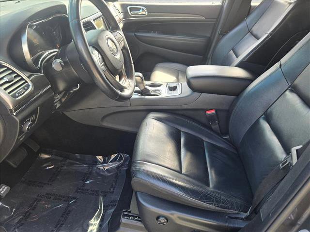 Used 2018 Jeep Grand Cherokee Limited w/ Trailer Tow Group IV image 15