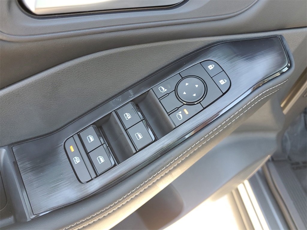 New 2026 Nissan Rogue SV image 12