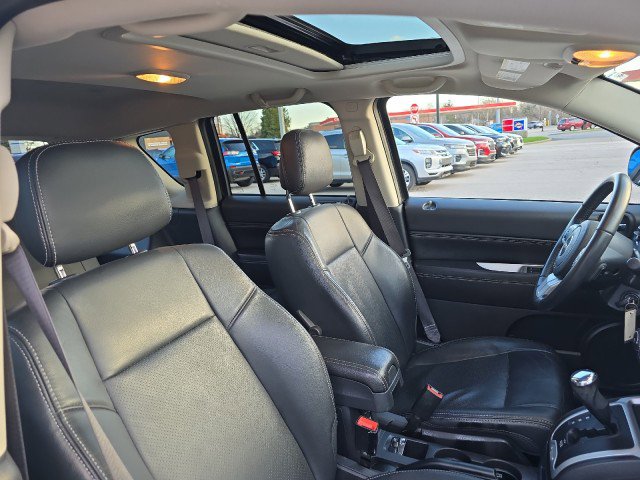 Used 2017 Jeep Compass High Altitude image 45