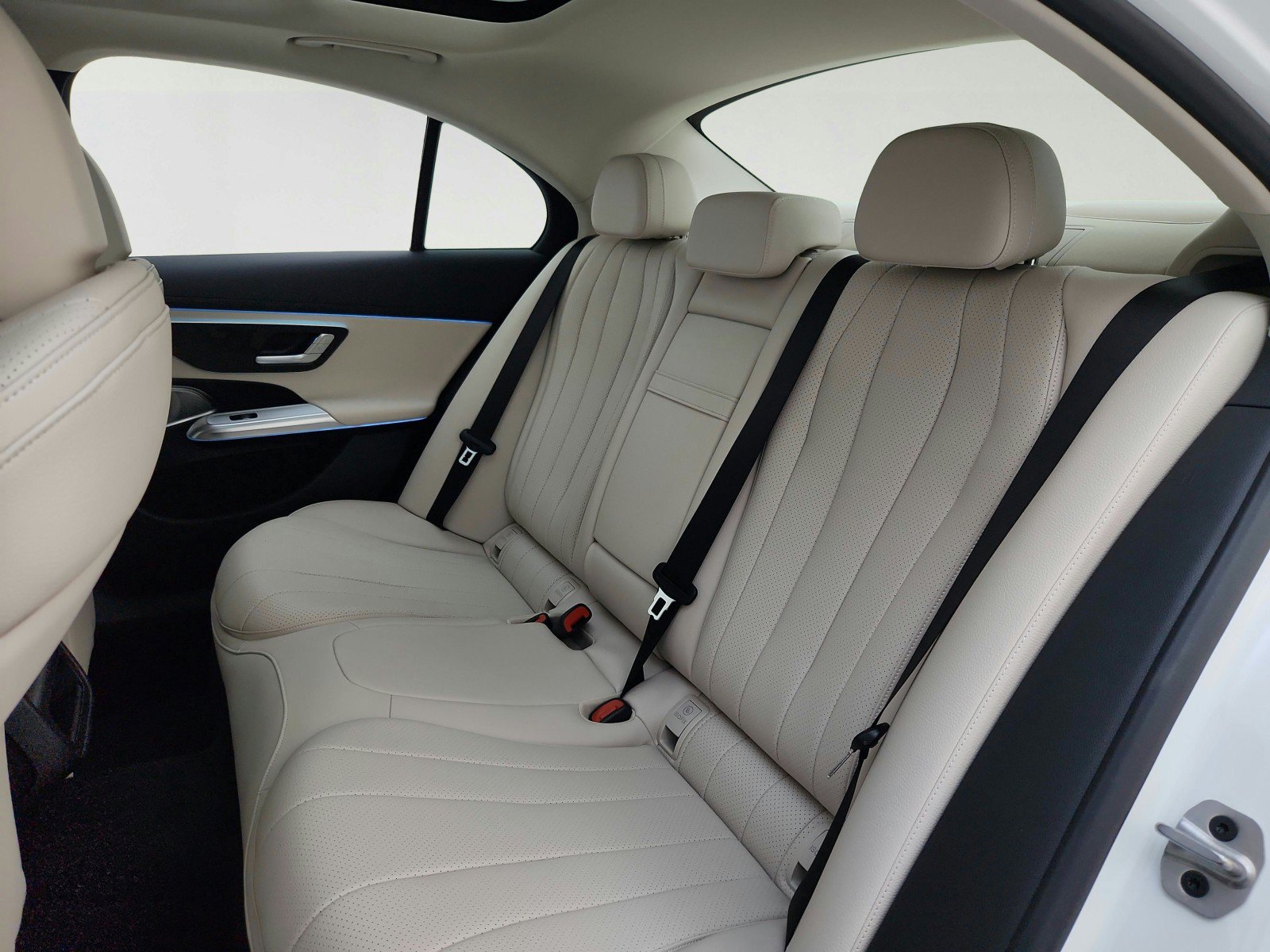 New 2026 Mercedes-Benz E 350 Sedan image 24