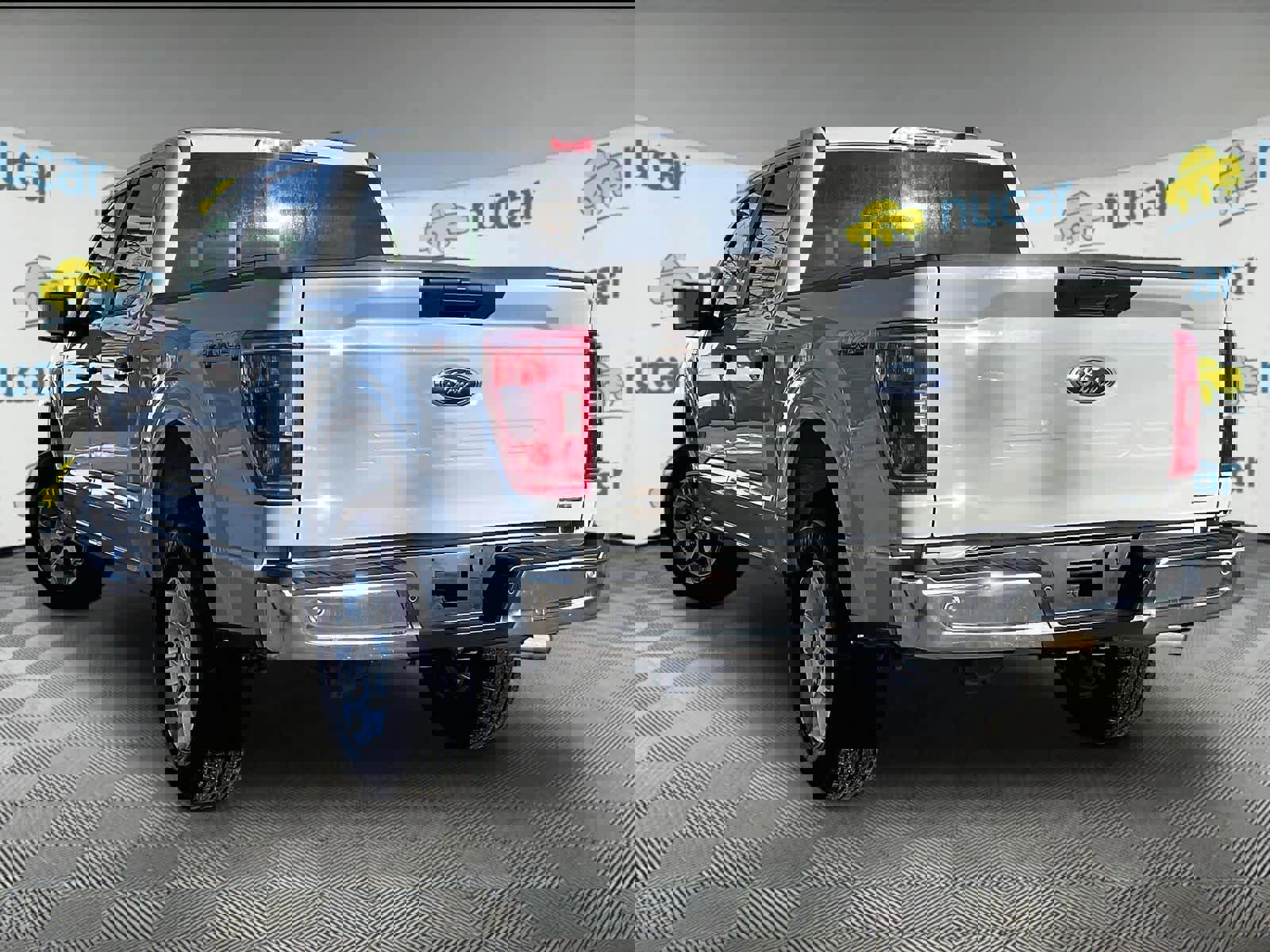 Used 2023 Ford F150 XLT image 4