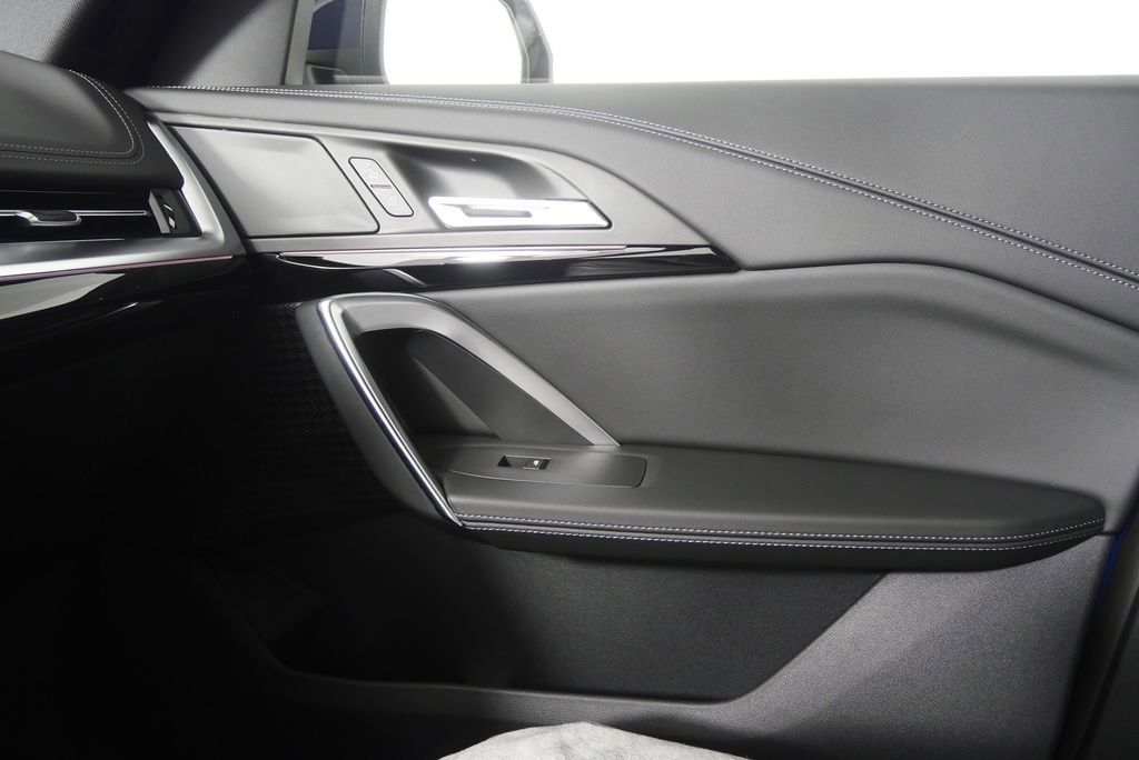 Used 2026 BMW X1 xDrive28i image 26