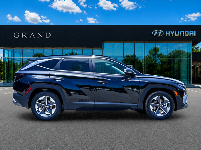 New 2026 Hyundai Tucson SEL FWD image 7