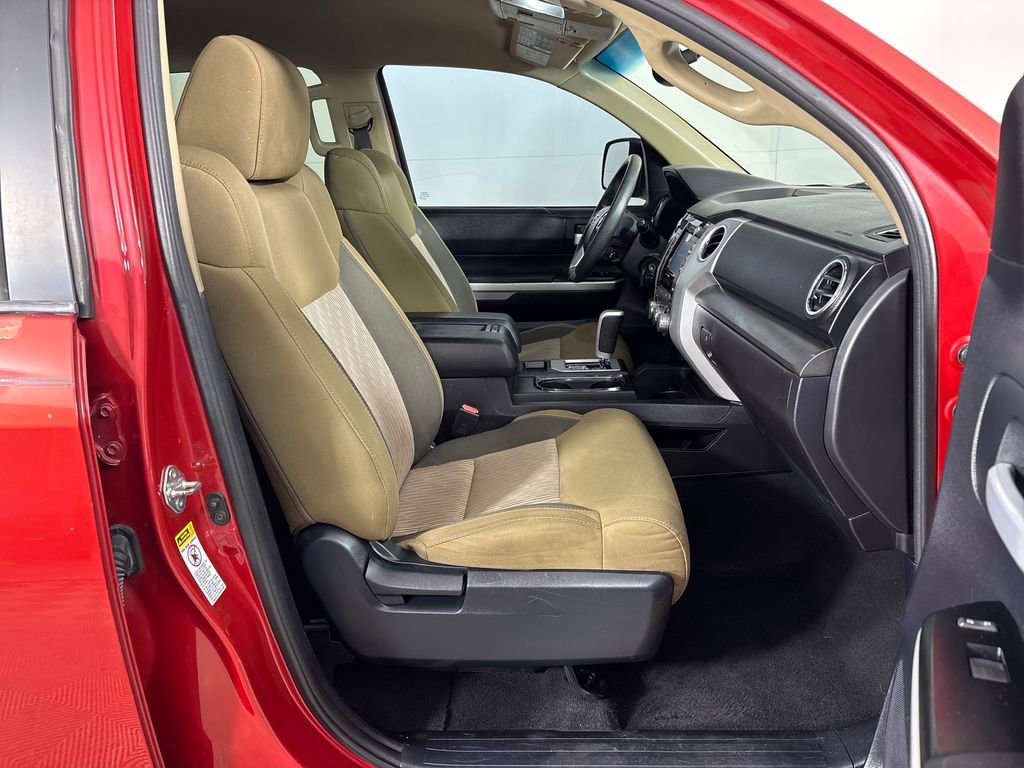 Used 2015 Toyota Tundra SR5 w/ SR5 Upgrade Package image 7