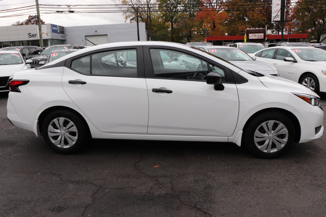 Used 2024 Nissan Versa S w/ Trunk Package image 6